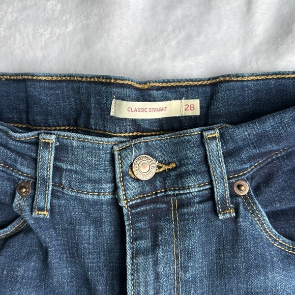 Levi's Women's Straight Leg Jeans - Dark Blue - Picture 3 of 5